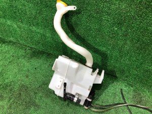 ウォッシャータンク SUBARU LEGACY OEM 86631AJ020 BMG BM9 BM 2013 FA20E CVT