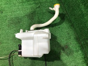 ウォッシャータンク SUBARU LEGACY OEM 86631AJ020 BMG BM9 BM 2013 FA20E CVT