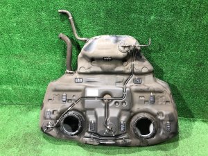 油箱 42012YC003 SUBARU LEGACY