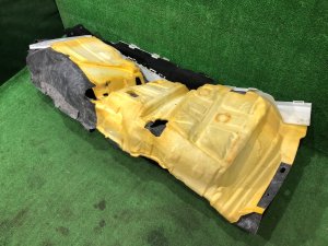 地毯 SUBARU LEGACY OEM 95011AJ401VH BMG BM9 BM 2013 White Pearl 37J