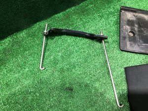 Soporte de batería SUBARU LEGACY OEM 82182AG001, 82123SA003, 82161AG011, 82122AJ001 BMG BM9 BM 2013