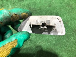右ヘッドライトウォッシャーカバー SUBARU LEGACY OEM 86636AJ220WU BMG BM9 BM 2013 White Pearl 37J