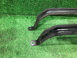 フューエルタンクバンド SUBARU LEGACY OEM 42017YC000, 42017YC010 BMG BM9 BM 2013 FA20E CVT