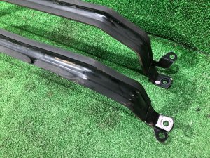 フューエルタンクバンド SUBARU LEGACY OEM 42017YC000, 42017YC010 BMG BM9 BM 2013 FA20E CVT