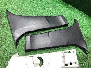 ピラートリム SUBARU LEGACY OEM 94010AJ000ME, 94010AJ010ME, 94022AJ000VH, 94022AJ010VH BMG BM9 BM 2013 White Pearl 37J
