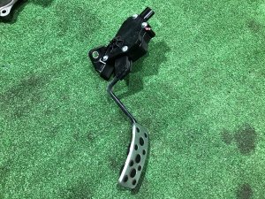 Pedals SUBARU LEGACY OEM 36012AJ030, 36010AG120 BMG BM9 BM 2013 White Pearl 37J