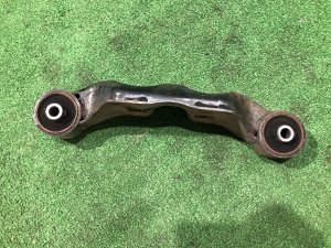 Differential mount SUBARU LEGACY OEM 41310AJ011 BMG BM9 BM 2013