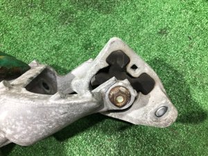 ยางแท่นเครื่อง SUBARU LEGACY OEM 41022AJ140, 41022AJ210 BMG BM9 BM 2013 FA20E CVT