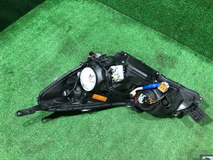 ヘッドライト и реснички SUBARU LEGACY OEM 84001AJ360, 84001AJ370 BMG BM9 BM 2013