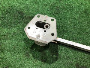 Refuerzo del parachoques trasero SUBARU LEGACY OEM 57711AJ0409P BMG 2013 White Pearl 37J