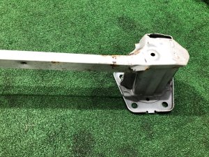 Refuerzo del parachoques trasero SUBARU LEGACY OEM 57711AJ0409P BMG 2013 White Pearl 37J