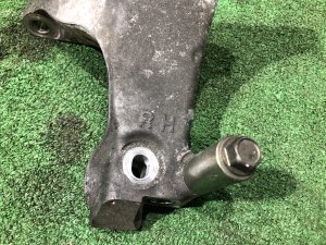ATマウント SUBARU LEGACY OEM 30450AA000, 30450AA010 BMG 2013