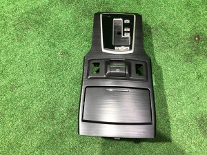 แผงตกแต่งรอบคันเกียร์ подстаканник 92122AJ030, 92134AJ040 SUBARU LEGACY