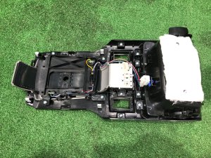 换挡杆饰板 подстаканник SUBARU LEGACY OEM 92122AJ030, 92134AJ040 BMG 2013