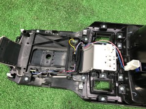 换挡杆饰板 подстаканник SUBARU LEGACY OEM 92122AJ030, 92134AJ040 BMG 2013