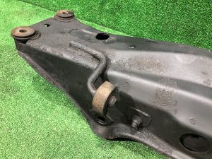 Travesaño trasero SUBARU IMPREZA OEM 20150FE210, 20150FE430 GDA, GDB, GD 2002 EJ205 AT