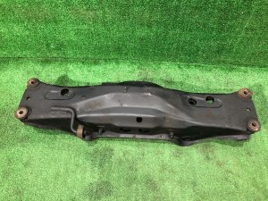 Travessa traseira 20150FE210, 20150FE430 SUBARU IMPREZA