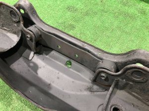 Travesaño trasero SUBARU IMPREZA OEM 20150FE210, 20150FE430 GDA, GDB, GD 2002 EJ205 AT