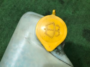 Washer bottle SUBARU IMPREZA OEM 86610FC000 GDA, GDB, GD 2002 EJ205 AT