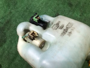 Washer bottle SUBARU IMPREZA OEM 86610FC000 GDA, GDB, GD 2002 EJ205 AT