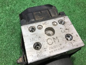 ABSユニット SUBARU IMPREZA OEM 27539FE130 GDA, GDB, GD 2002 EJ205 AT