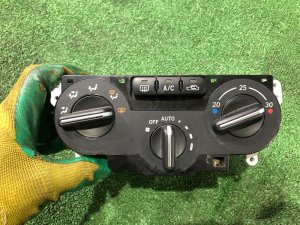 Comando do climatizador 72311FE001 SUBARU IMPREZA