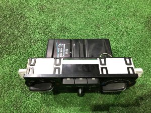Блок климат контроля SUBARU IMPREZA OEM 72311FE001 GDA, GDB, GD 2002 EJ205 AT