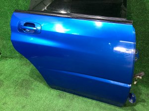右リアドア SUBARU IMPREZA OEM 60409FE040 GDA, GDB, GD 2002 Blue 02C