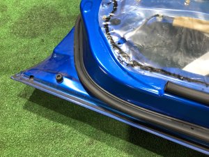Porta dianteira esquerda SUBARU IMPREZA OEM 60009FE011 GDA, GDB, GD 2002 Blue 02C