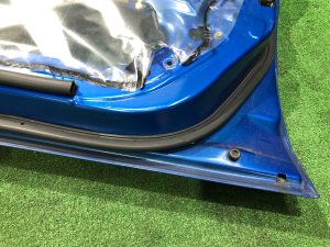 Porta dianteira direita SUBARU IMPREZA OEM 60009FE001 GDA, GDB, GD 2002 Blue 02C