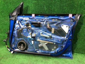 Porta dianteira direita SUBARU IMPREZA OEM 60009FE001 GDA, GDB, GD 2002 Blue 02C