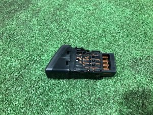 Interruptor dos quatro piscas 83037FE000 SUBARU IMPREZA