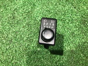 Interruptor de regulação dos faróis SUBARU IMPREZA OEM 83011FE010 GDA, GDB, GD 2002 EJ205 AT