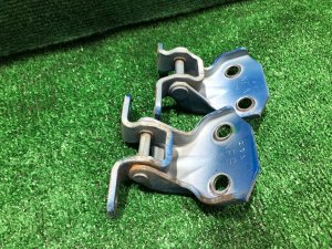 Dobradiças da porta dianteira direita 61220FA000, 61220FA010 SUBARU IMPREZA
