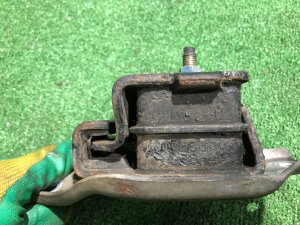 エンジンマウント SUBARU IMPREZA OEM 41022FA091, 41031AA281 GDA, GDB, GD 2002 EJ205 AT