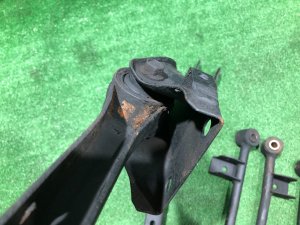 Rear control arms SUBARU IMPREZA OEM 20250FE040, 20250FE050, 20250FE000, 20270AA080 GDA, GDB, GD 2002 EJ205 AT