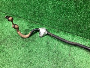 เหล็กกันโคลงหน้า 20мм SUBARU IMPREZA OEM 20401FE000 GDA, GDB, GD 2002 EJ205 AT