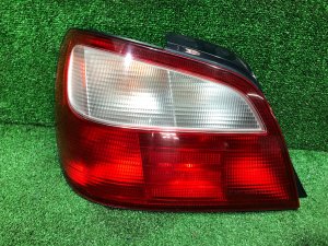 ไฟท้ายซ้าย 84201FE010 SUBARU IMPREZA