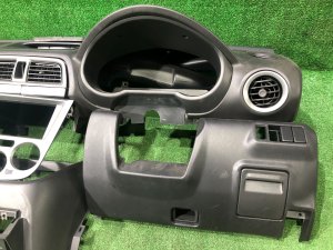 Tablier вся SUBARU IMPREZA OEM 66045FE001OE GDA, GDB, GD 2002 Blue 02C