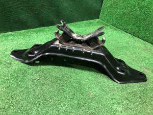 คานรองเกียร์ 41011AG020, 41022YC000 SUBARU LEVORG