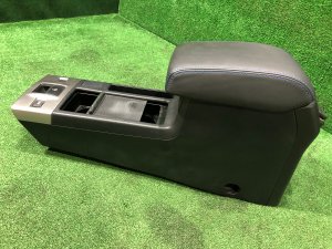 Porta-luvas e apoio de braço SUBARU LEVORG OEM 92114VA020VH VMG VM4 VM 2015 Dark Gray 61K