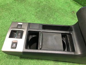 Porta-luvas e apoio de braço SUBARU LEVORG OEM 92114VA020VH VMG VM4 VM 2015 Dark Gray 61K