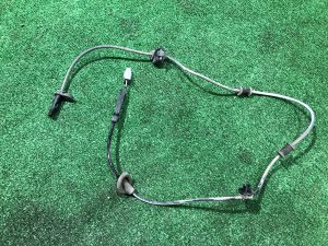 เซ็นเซอร์ ABS หลังขวา 27540VA020 SUBARU LEVORG