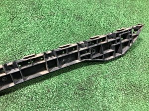 Крепление заднего бампера правое SUBARU LEVORG OEM 57707VA130 VMG VM4 VM 2015 Dark Gray 61K