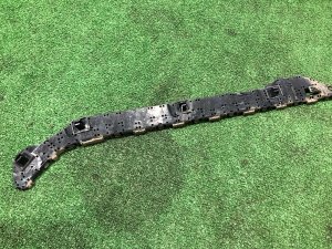 Крепление заднего бампера правое SUBARU LEVORG OEM 57707VA130 VMG VM4 VM 2015 Dark Gray 61K