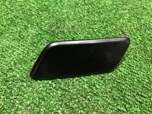 Tapa del lavafaros derecho SUBARU LEVORG OEM 86636VA020EN VMG VM4 VM 2015 Dark Gray 61K