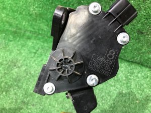 踏板 SUBARU LEVORG OEM 36010FJ020 VMG VM4 VM 2015 Dark Gray 61K