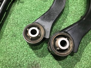 Rear control arms SUBARU LEVORG OEM 20250VA000, 20250VA010, 20252FJ020, 20252FJ030 VMG VM4 VM 2015 FA20E CVT