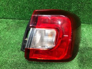 Right tail light SUBARU LEVORG OEM 84201VA041 VMG VM4 VM 2015