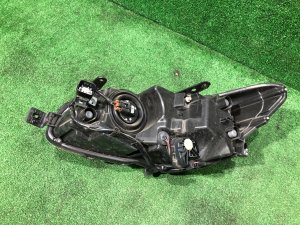 右大灯 SUBARU LEVORG OEM 84002VA000, 84002VA002 VMG VM4 VM 2015